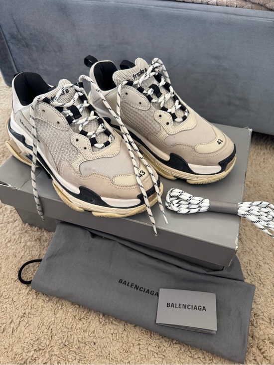 Balenciaga Other - Balenciaga Triple S Beige/Black sneakers (mens)